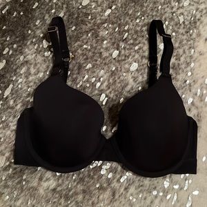 NWOT Black underwire bra